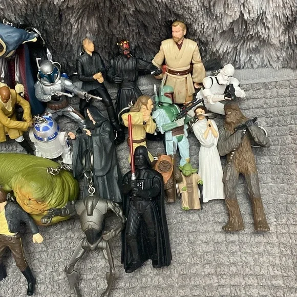 25 Star Wars Keychain Action Figure Collection - Picture 3 of 16
